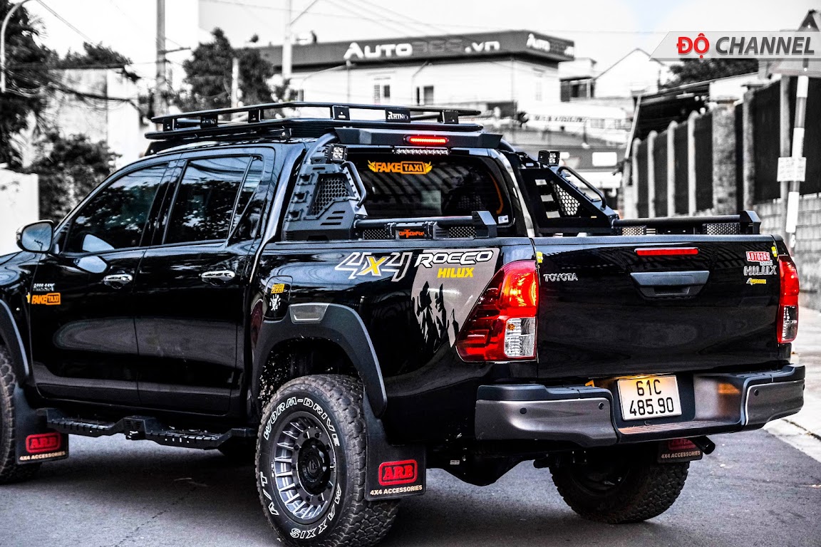 Độ Hilux Toyota Cực Chất - Hot Nhất 2022 - Auto365 Bình Dương Gía nóc nhôm rhino chuyên chở những đồ lỉnh kỉnh, vật nặng