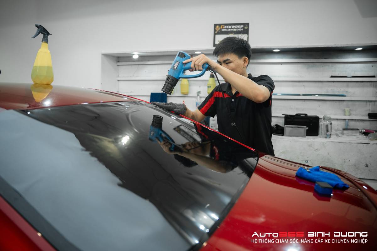 Dán Phim Cách Nhiệt Mazda 3 Chống Nóng Thương Hiệu 3M - Auto365 Bình Dương Phim cách nhiệt Mazda 3 từ thương hiệu 3M chống nóng, chống UV và đảm bảo sự riêng tư cho chủ xe