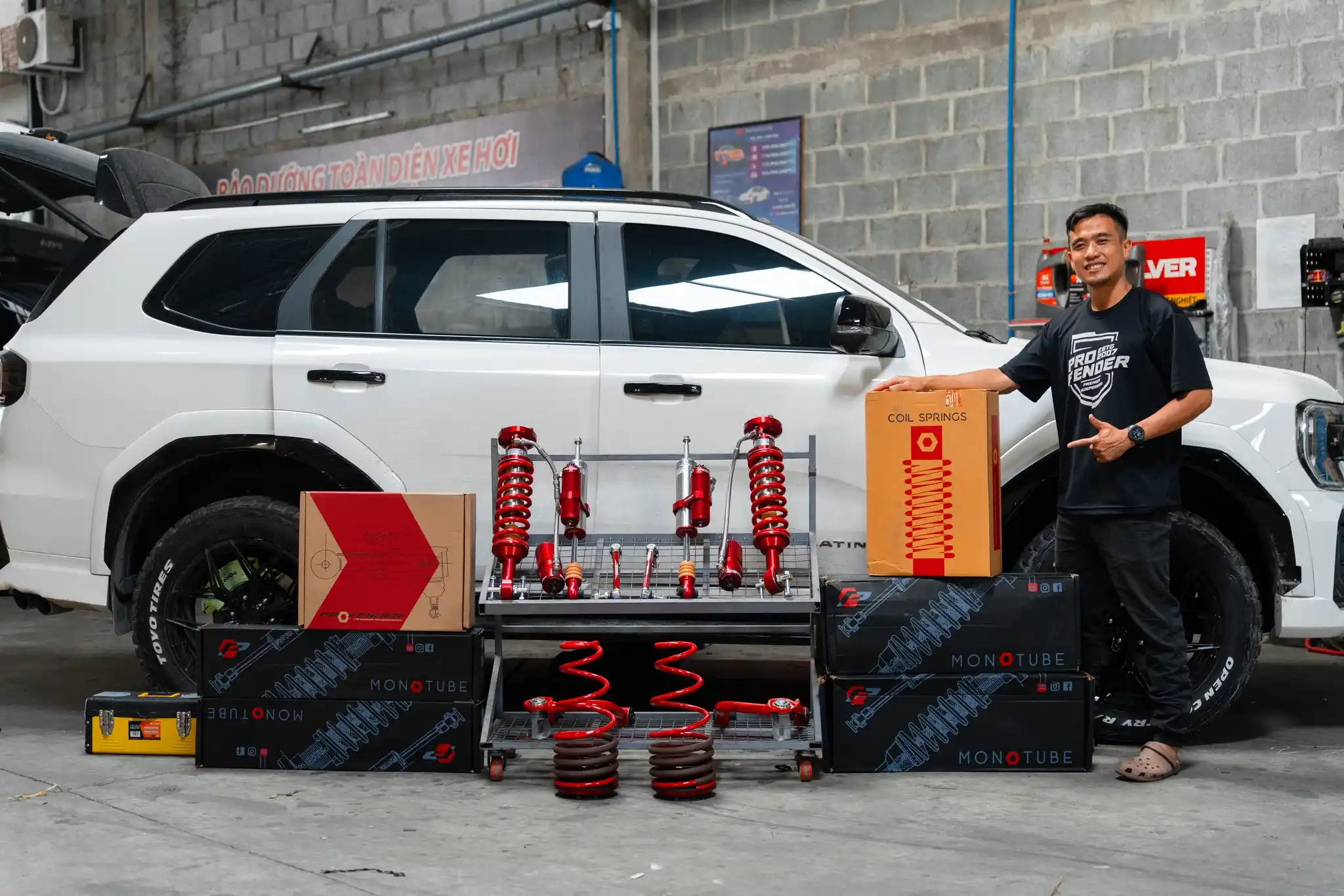 Combo Hạ Lùn Profender – Lột Xác Phong Cách Dành Riêng Cho Ford Everest - Auto365 Bình Dương do phuoc profender ha lun cho ford everest 1