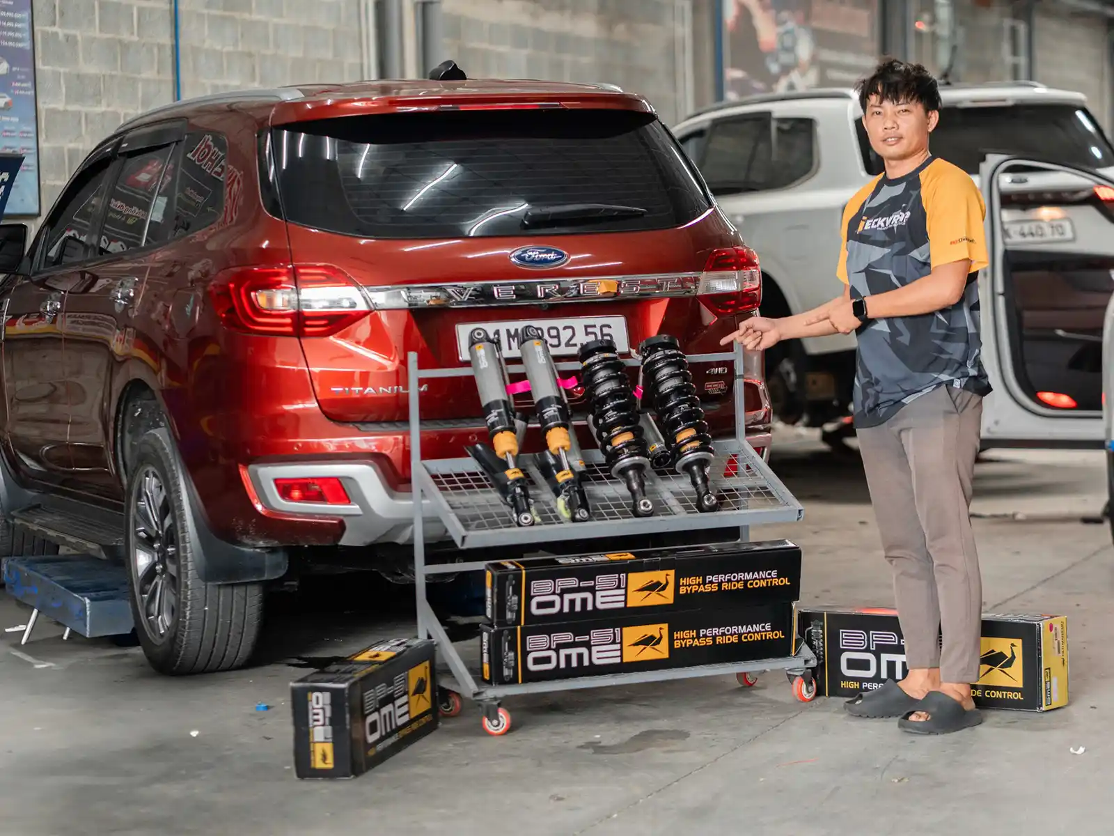 Nâng Cấp Phuộc Ome Bp-51 Cho Ford Everest 2020: &Quot;Vua&Quot; Giảm Xóc Cho Mọi Địa Hình - Auto365 Bình Dương OME BP-51" Cho Ford Everest 2020 – Phuộc Giảm Xóc Hiệu Năng Cao Cho Mọi Địa Hình