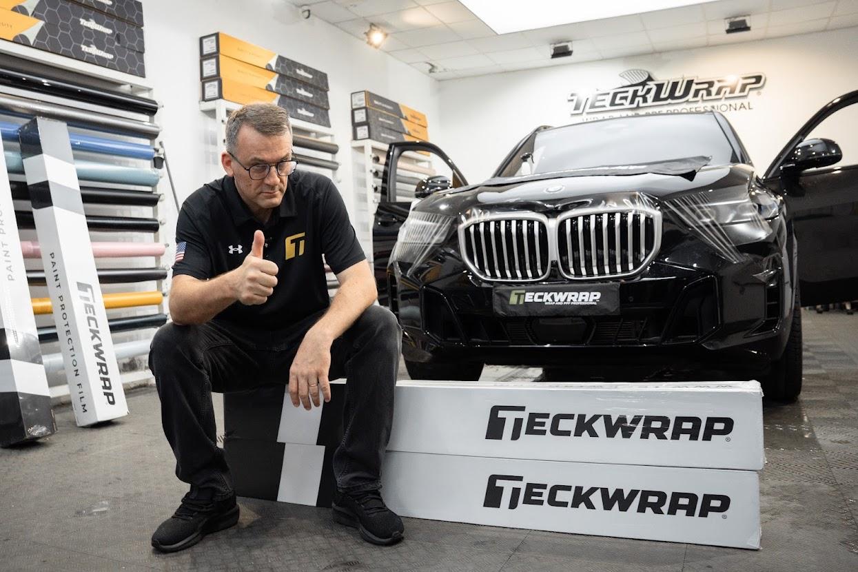 Dấu Mốc Đặc Biệt: Ngài Joseph – Đồng Sáng Lập Teckwrap Toàn Cầu Ghé Thăm Auto365 Bình Dương - Auto365 Bình Dương ngài Joseph ghé thăm auto365 Bình Dương