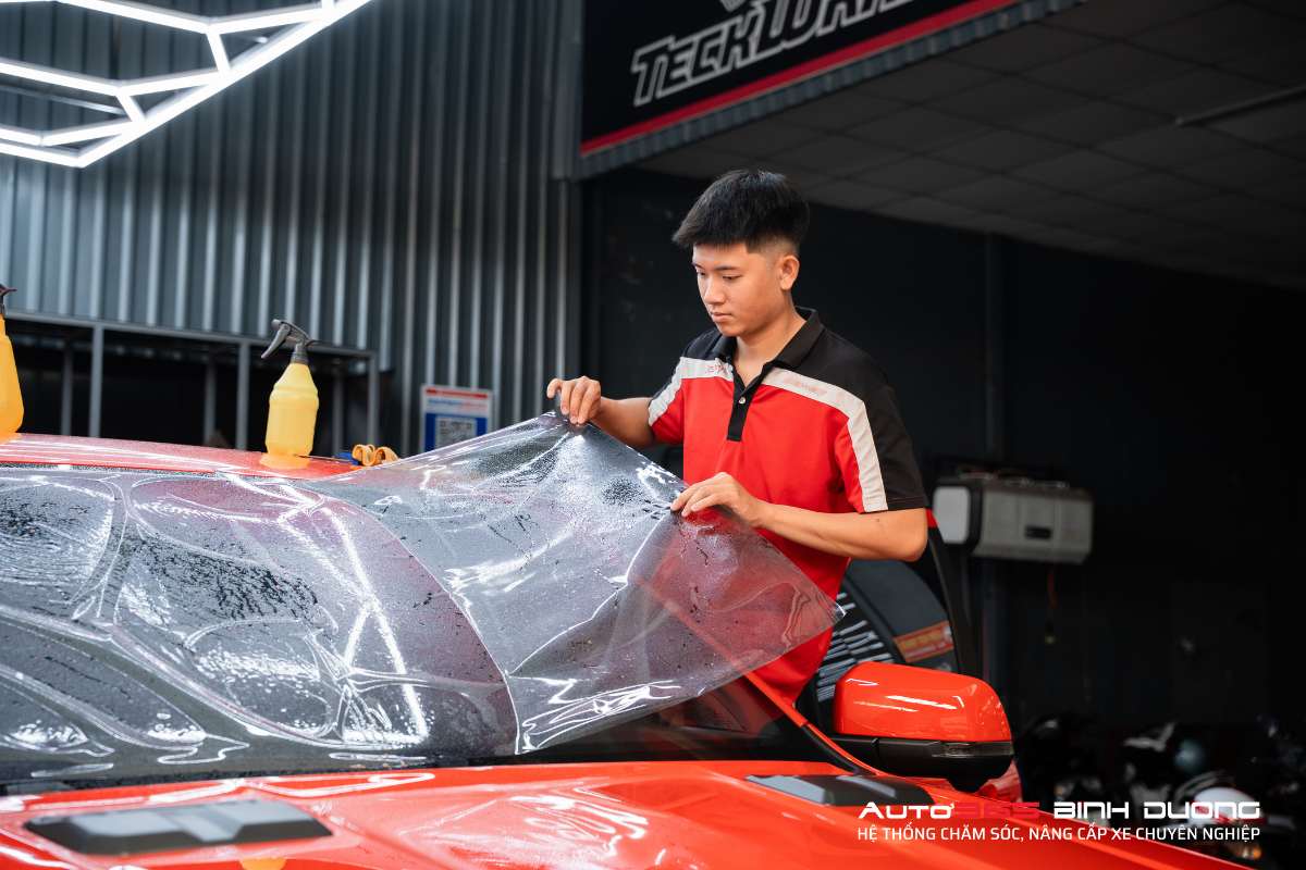 Tham Khảo Các Gói Phim Cách Nhiệt 3M Ford Raptor 2025 - Auto365 Bình Dương Dán phim cách nhiệt 3M Ford Raptor là hạng mục được nhiều chủ xe bán tải thể thao này lựa chọn