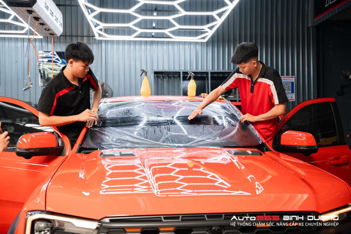 Tham Khảo Các Gói Phim Cách Nhiệt 3M Ford Raptor 2025 - Auto365 Bình Dương Thi công dán phim cách nhiệt 3M Ford Raptor tại Auto365 Bình Dương